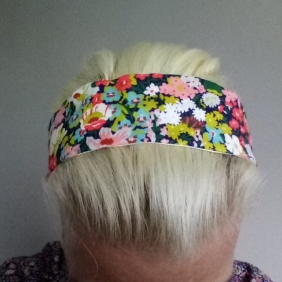 Liberty of London Accessories - NWT LIberty of London Art Fabric Headband